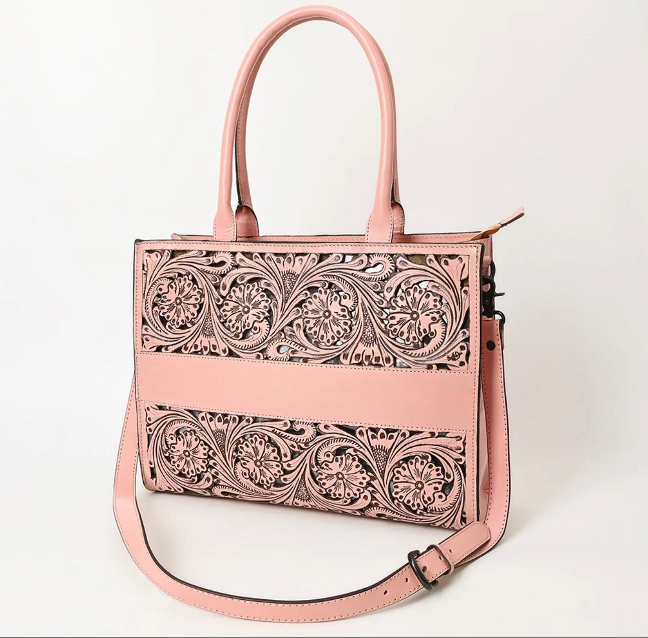 The Shelby Tote